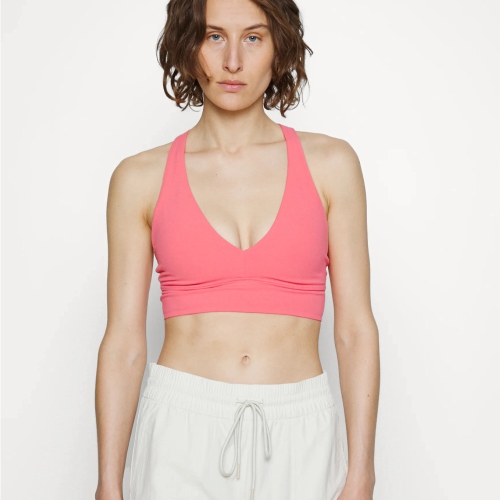 Athleta Transcend Bra (A-C) Coral